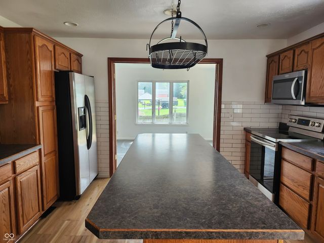 5329 W Smith Valley Road, Greenwood, IN 46142