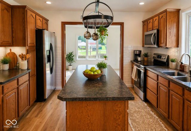 5329 W Smith Valley Road, Greenwood, IN 46142