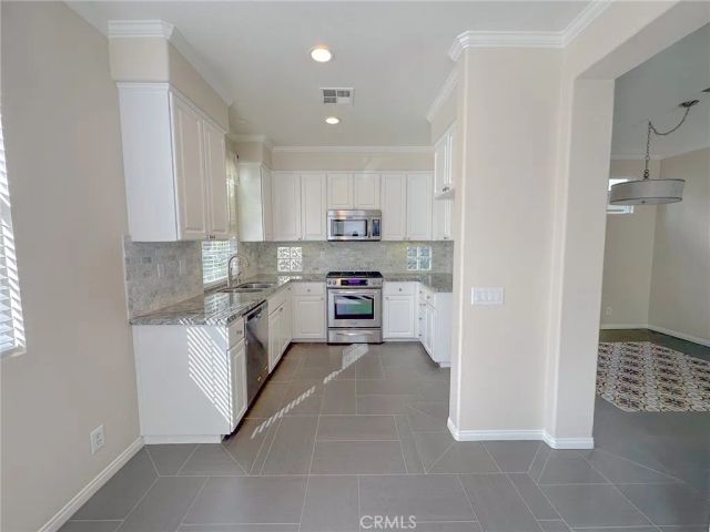 16 First Street, Ladera Ranch, CA 92694