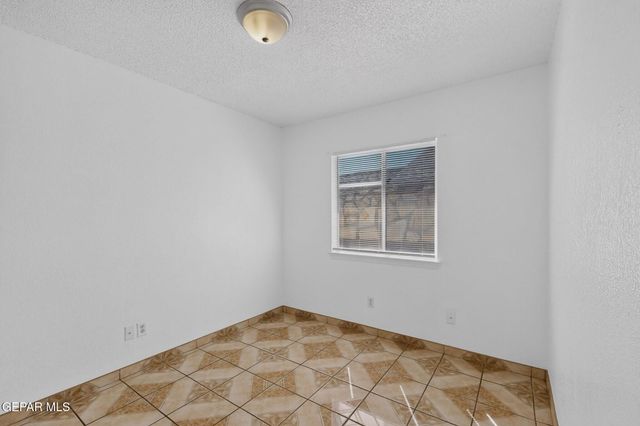 3320 CATHERINE ANN Drive, El Paso, TX 79936