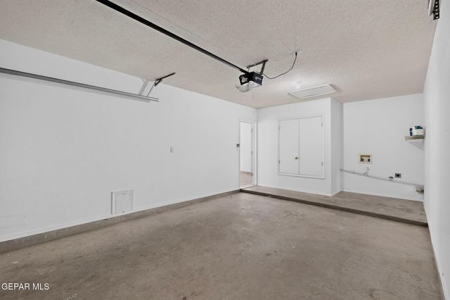 3320 CATHERINE ANN Drive, El Paso, TX 79936