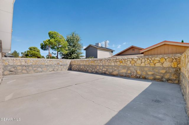 3320 CATHERINE ANN Drive, El Paso, TX 79936