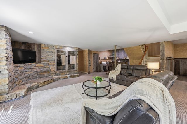2250 Willisburg Lane, Lawrenceburg, KY 40342