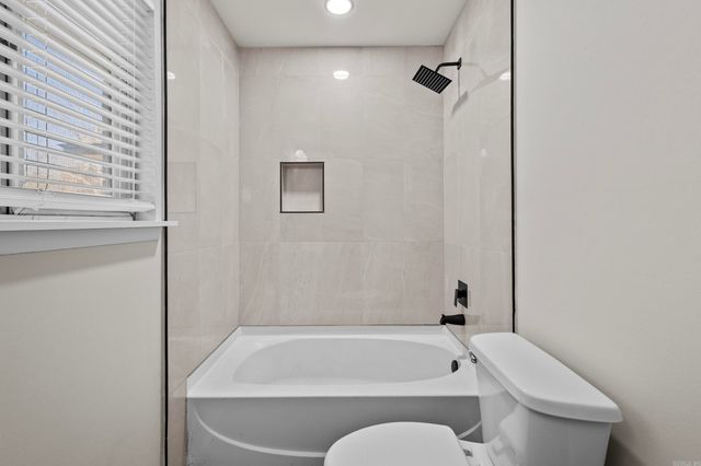 36 Meadowbrook, Little Rock, AR 72205