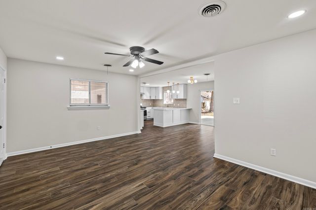 36 Meadowbrook, Little Rock, AR 72205