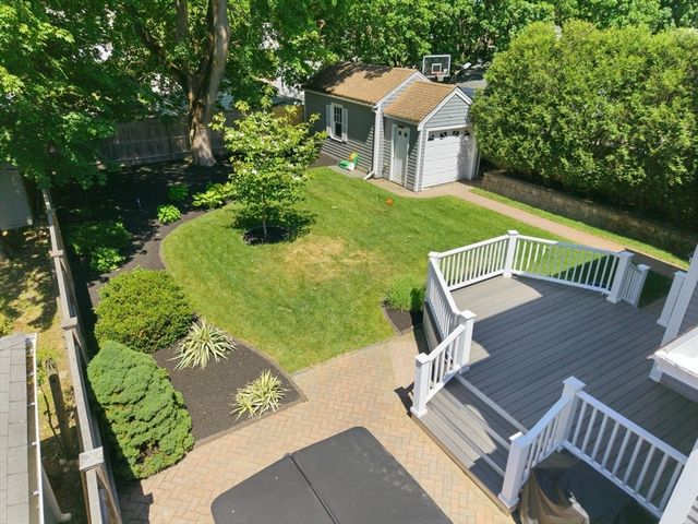 1 Elm Ave, Salem, MA 01970
