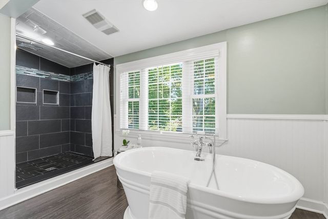1 Elm Ave, Salem, MA 01970