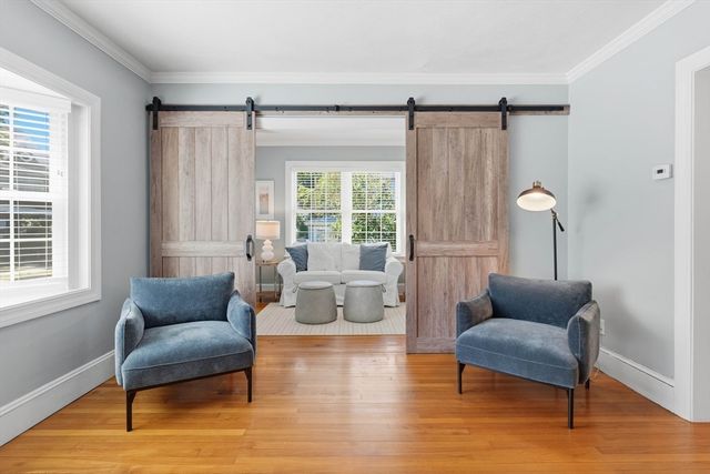 1 Elm Ave, Salem, MA 01970