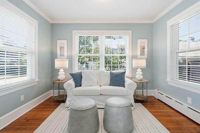 1 Elm Ave, Salem, MA 01970