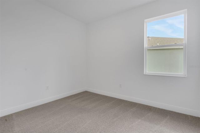 998 SWAMP CHESTNUT LOOP, Lady Lake, FL 32159