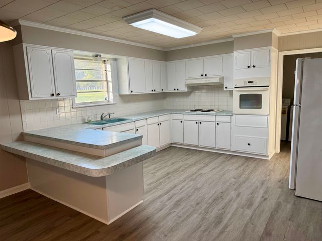 1635 Filmore St, Morgan City, LA 70380