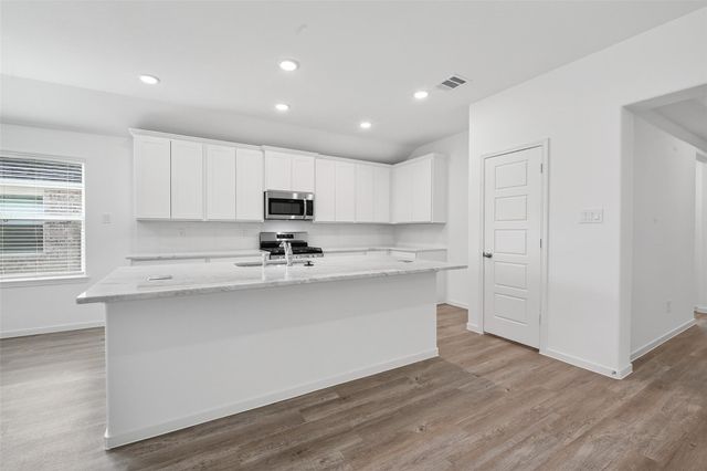 1057 Sunflower Terrace Drive, Magnolia, TX 77355