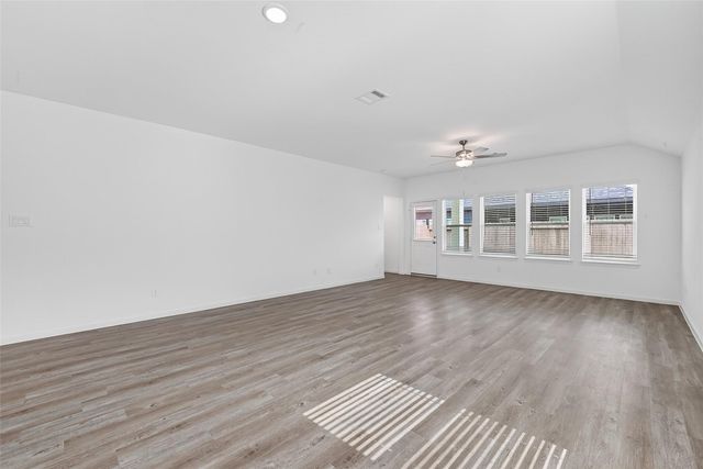 1057 Sunflower Terrace Drive, Magnolia, TX 77355