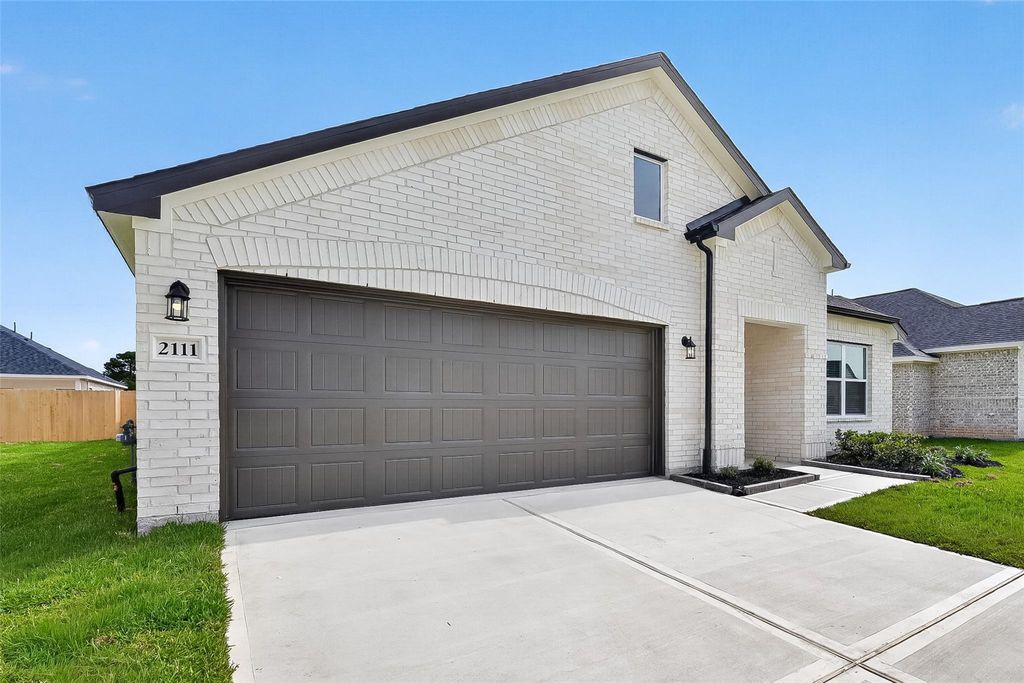 1057 Sunflower Terrace Drive, Magnolia, TX 77355