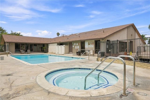 278 N Wilshire A17, Anaheim, CA 92801