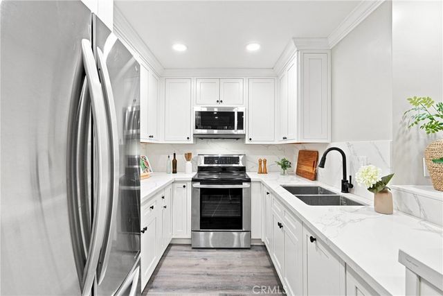 278 N Wilshire A17, Anaheim, CA 92801