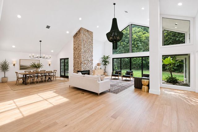 3235 Hyde Circle, Boca Raton, FL 33434