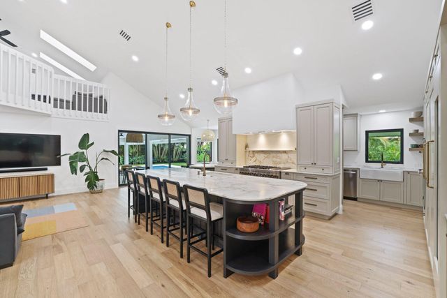 3235 Hyde Circle, Boca Raton, FL 33434