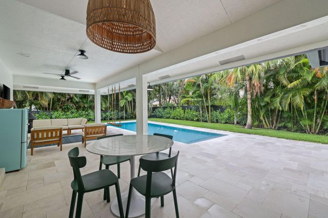 3235 Hyde Circle, Boca Raton, FL 33434