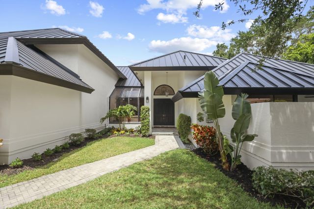 3235 Hyde Circle, Boca Raton, FL 33434