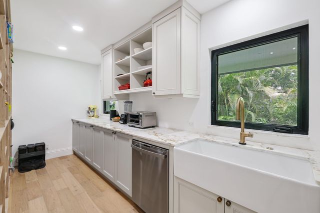 3235 Hyde Circle, Boca Raton, FL 33434