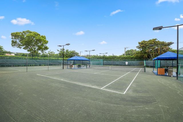 3235 Hyde Circle, Boca Raton, FL 33434