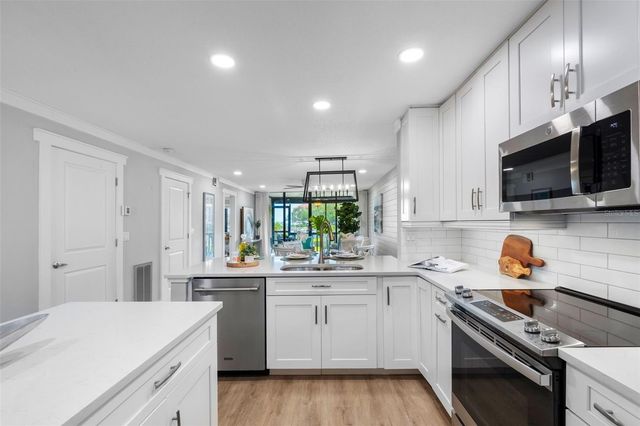 1804 MARINER DRIVE 43, Tarpon Springs, FL 34689