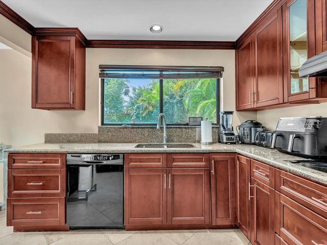 3971 NW 5th Drive, Deerfield Beach, FL 33442