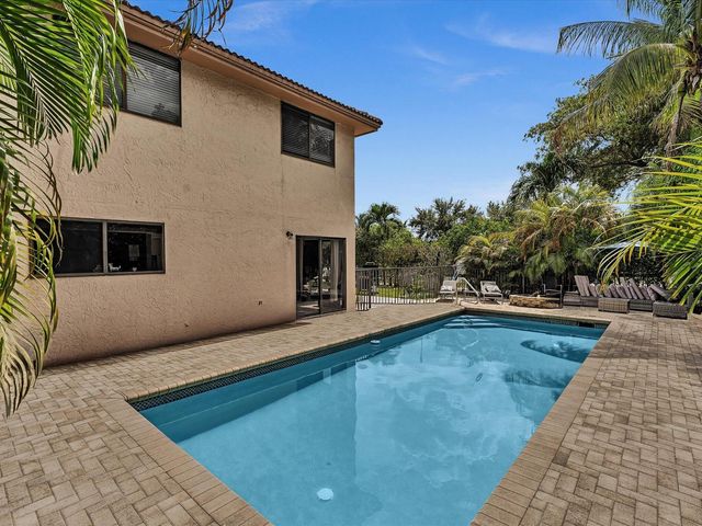 3971 NW 5th Drive, Deerfield Beach, FL 33442