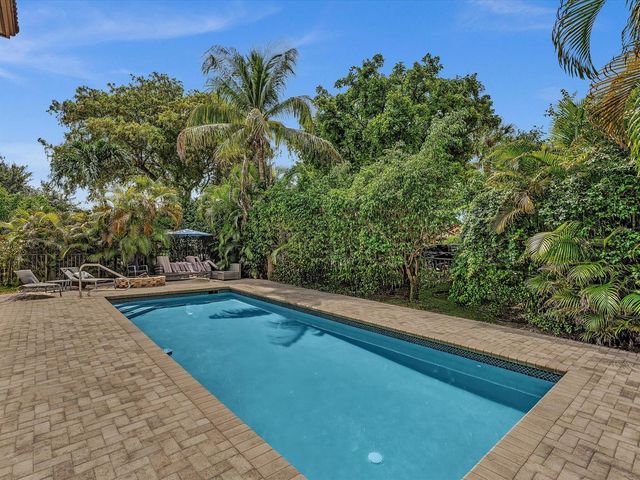 3971 NW 5th Drive, Deerfield Beach, FL 33442