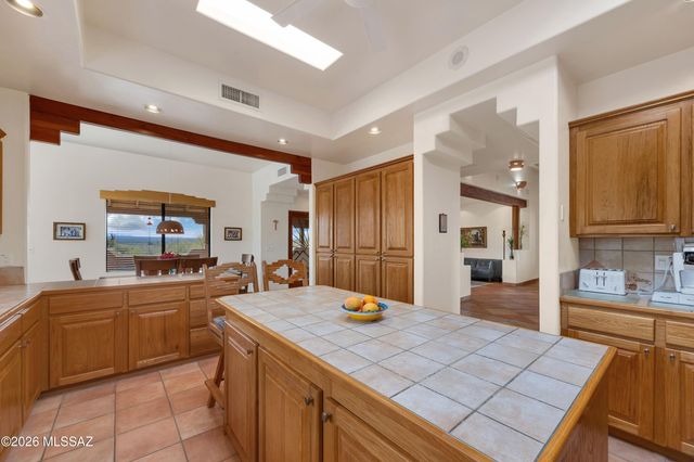 2305 N El Camino Rinconado, Tucson, AZ 85749