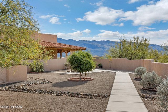 2305 N El Camino Rinconado, Tucson, AZ 85749