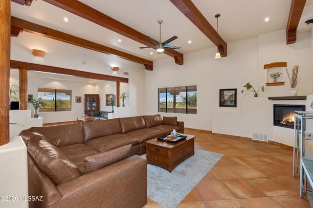 2305 N El Camino Rinconado, Tucson, AZ 85749