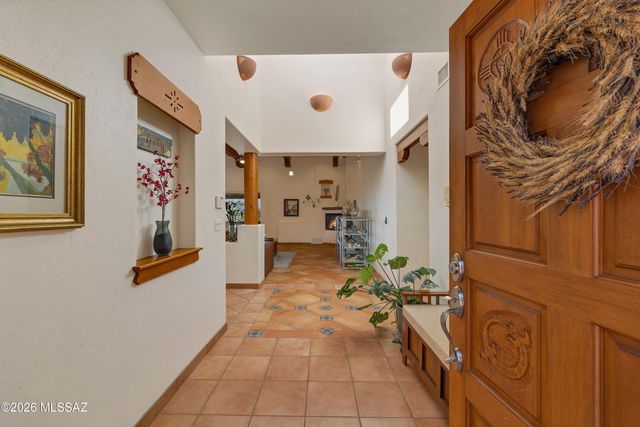 2305 N El Camino Rinconado, Tucson, AZ 85749