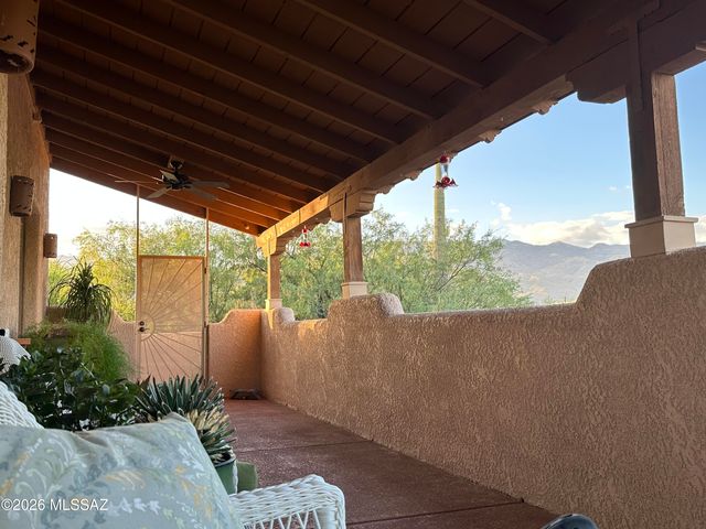 2305 N El Camino Rinconado, Tucson, AZ 85749