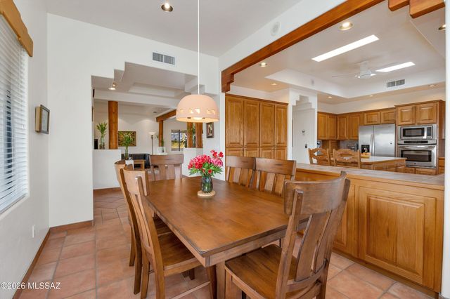 2305 N El Camino Rinconado, Tucson, AZ 85749