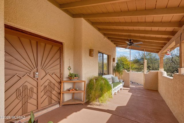 2305 N El Camino Rinconado, Tucson, AZ 85749