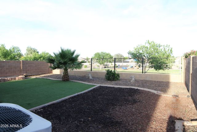 38103 N BONNIE Lane, San Tan Valley, AZ 85140