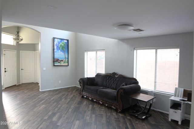 38103 N BONNIE Lane, San Tan Valley, AZ 85140