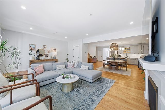 184 Main St 3, Acton, MA 01720