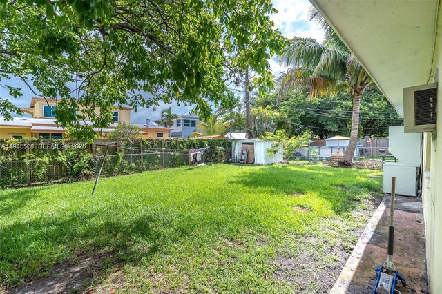 2331 NW 14th St, Miami, FL 33125