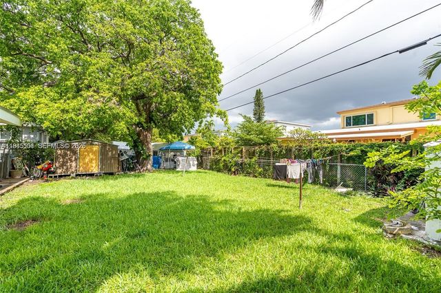 2331 NW 14th St, Miami, FL 33125