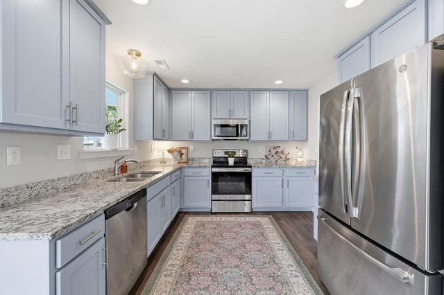 261 Black Water Lane, Lexington, KY 40511