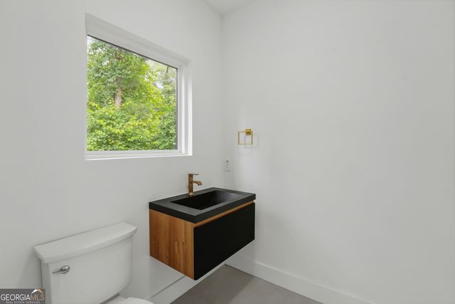 1969 Clairmont Terrace NE, Atlanta, GA 30345