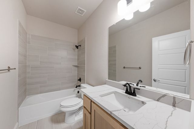 1989 Daybreak Drive, Venus, TX 76009