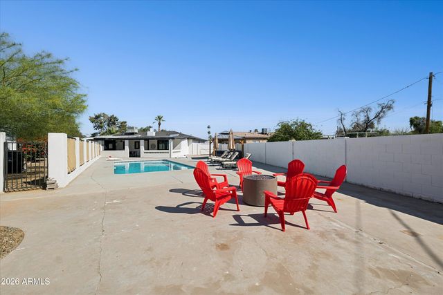 1720 W SUNNYSLOPE Lane, Phoenix, AZ 85021