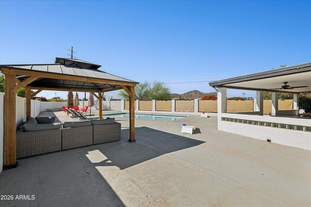 1720 W SUNNYSLOPE Lane, Phoenix, AZ 85021