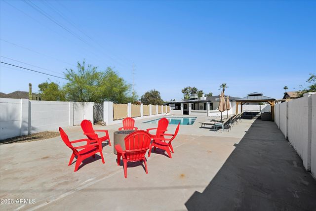 1720 W SUNNYSLOPE Lane, Phoenix, AZ 85021