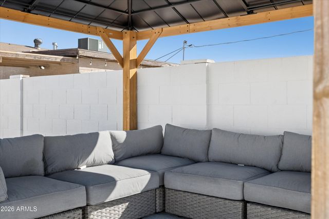 1720 W SUNNYSLOPE Lane, Phoenix, AZ 85021