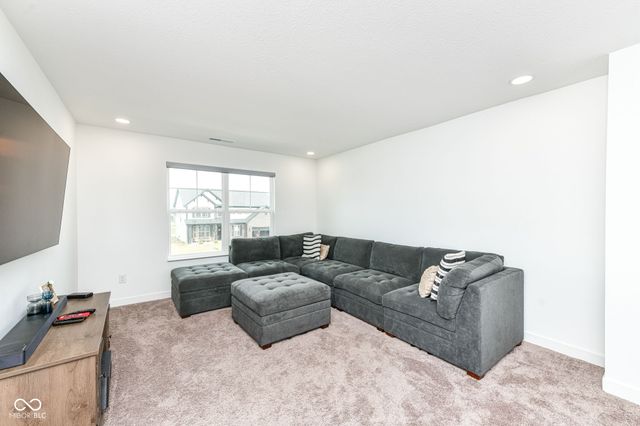 503 Ogala Drive, Westfield, IN 46074